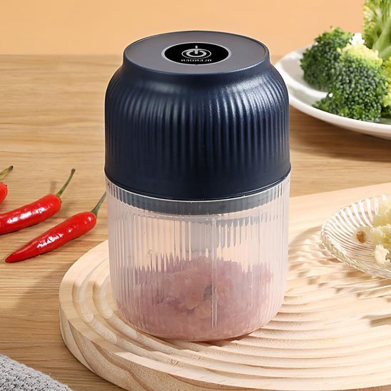 Mini hachoir electrique sans fil et compact