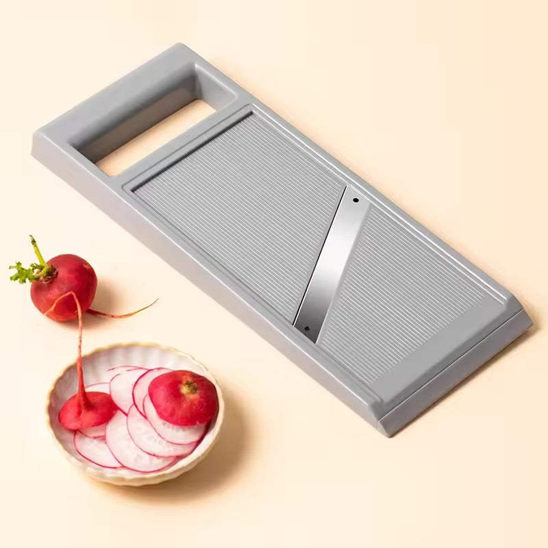 Mandoline cuisine tranche radis très fin