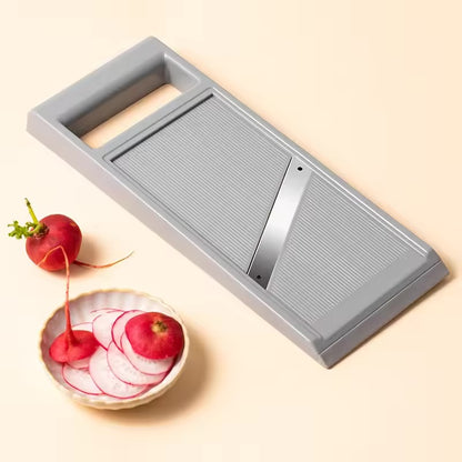 Mandoline cuisine tranche radis très fin