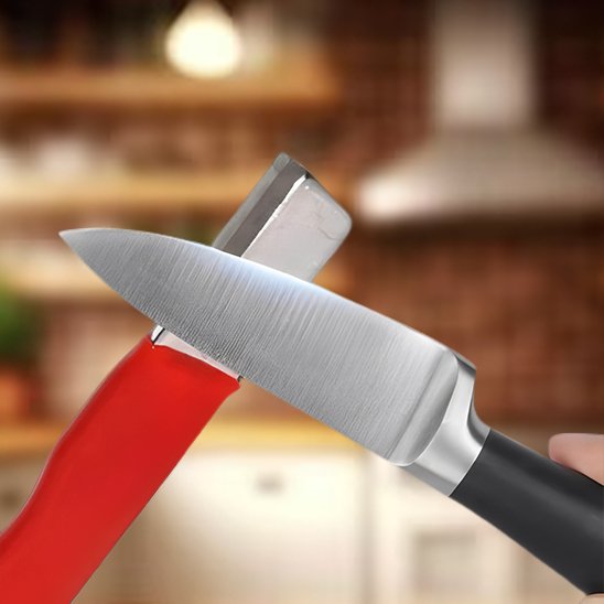 Affuteur de couteau sur couteau d'office