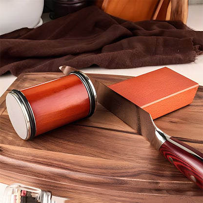 Aiguiseur à couteaux professionnel en démonstration