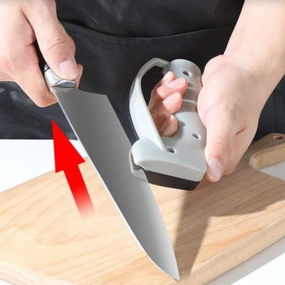 Aiguiseur couteau en action