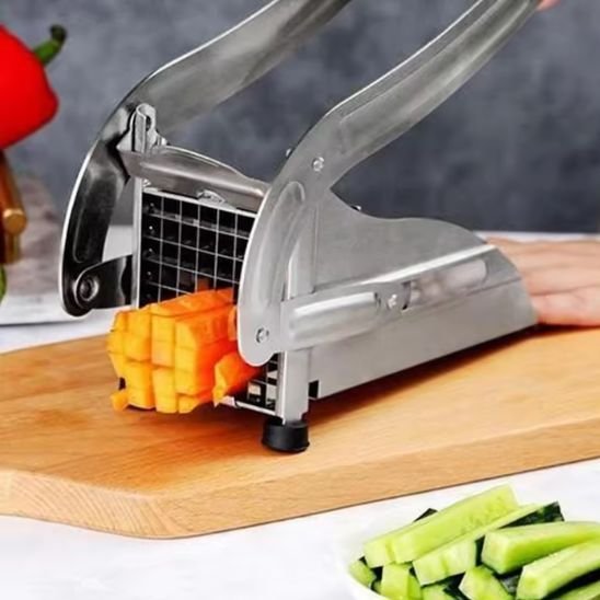 Coupe légumes pour faire frites de patates douces