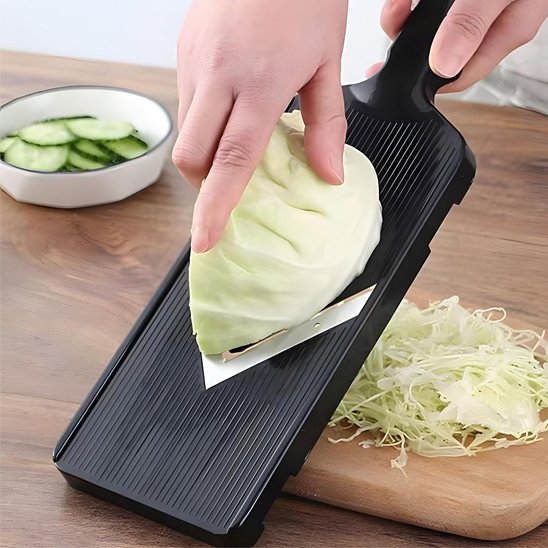 Cuisine mandoline pratique et compacte
