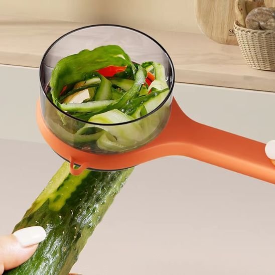 Éplucheur à légumes innovant avec bac récupérateur de peaux