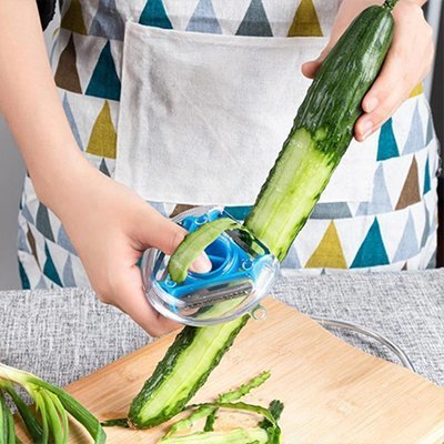 Eplucheur novateur pour éplucher concombre