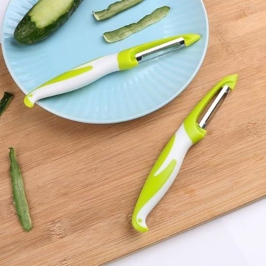 Eplucheur pomme multi-usage