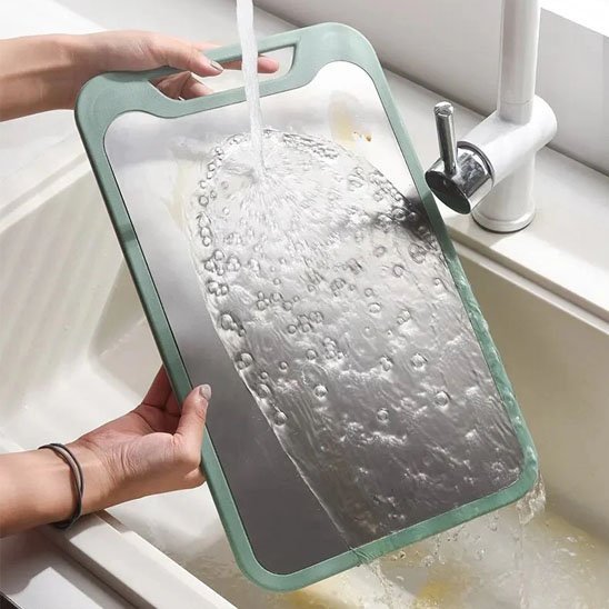  femme lave planche a découper  en inox