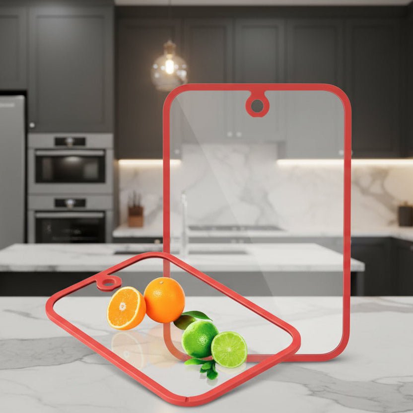 Planche a decouper en verre trempé sur comptoir en marbre