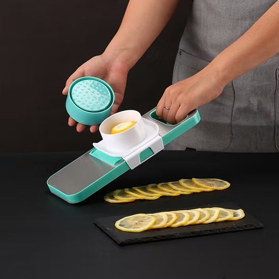 petite Mandoline japonaise avec 3 lames interchangeable